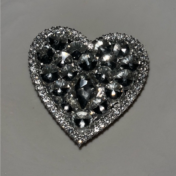 Universal Heart Design Diamond Rhinestones Phone Grip Stand Holder - Picture 2 of 4